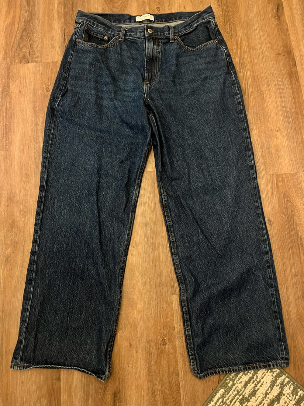 Abercrombie & Fitch Dark Wash The Loose High Rise Jeans